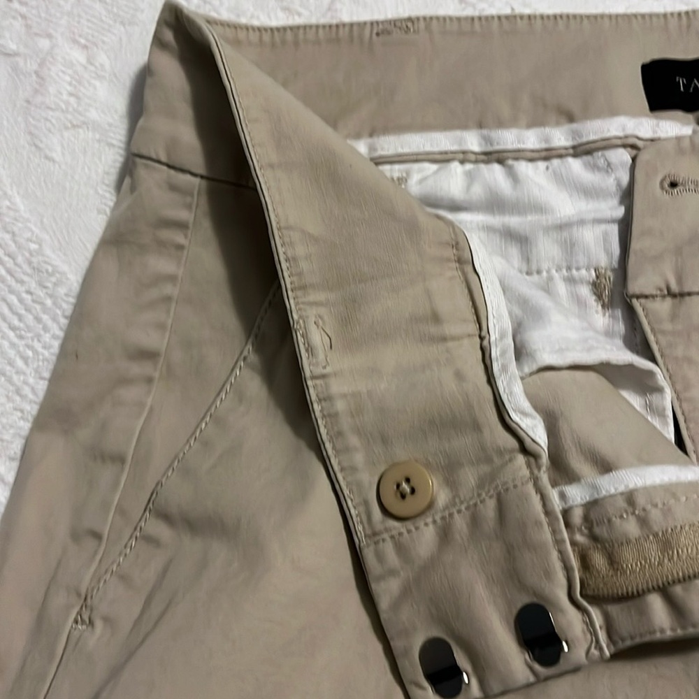 Talbots cotton beige shorts size 10 in great condition - Picture 4 of 5
